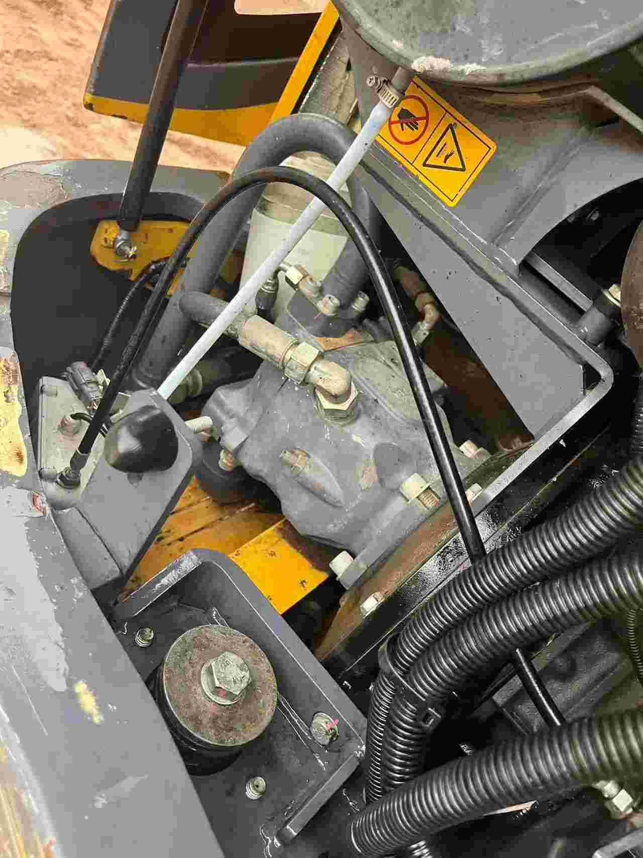 Buy XCMG XE60WA Used Excavator / 4