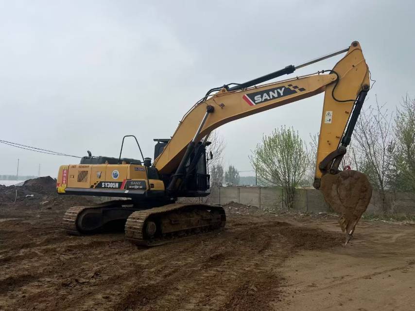 Buy Sany 305 Used Excavator / 7