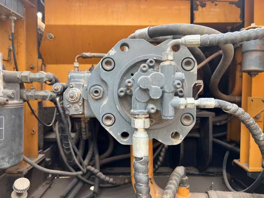 Buy Sany 305 Used Excavator / 8