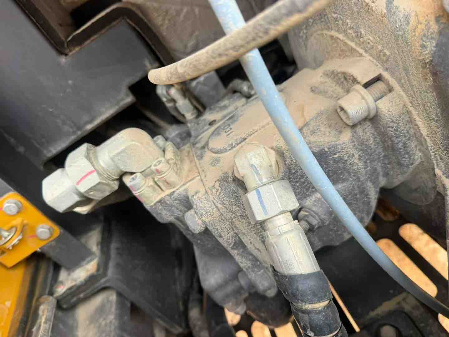 Buy XCMG XE60WA Used Excavator / 6