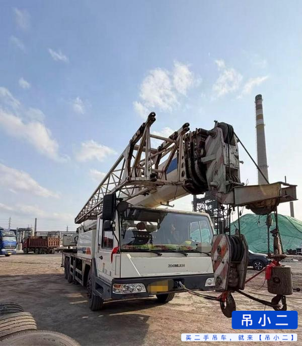 Buy Zoomlion QY25V531 Used Crane