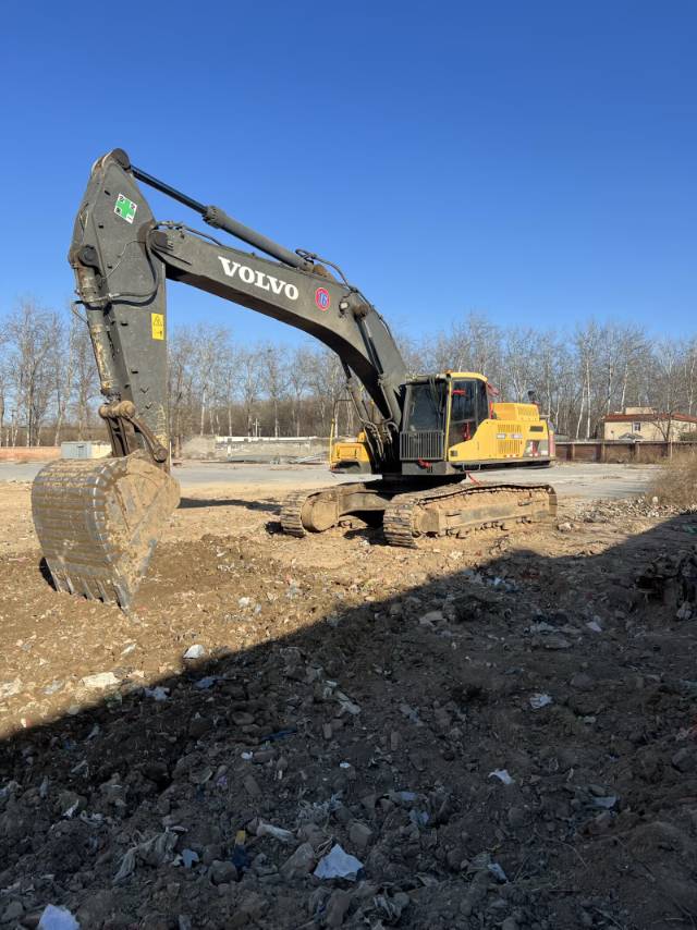 Buy Volvo Used Excavator / 5