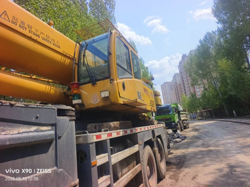 Buy XCMG Used Crane / 3