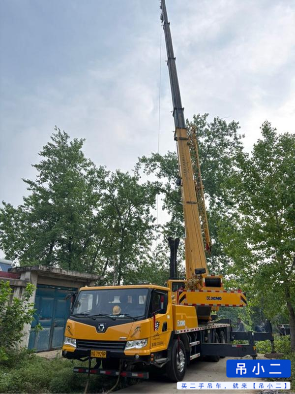 Buy XCMG 25K5C Used Crane / 7