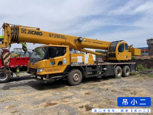Buy XCMG 25K5D Used Crane / 2