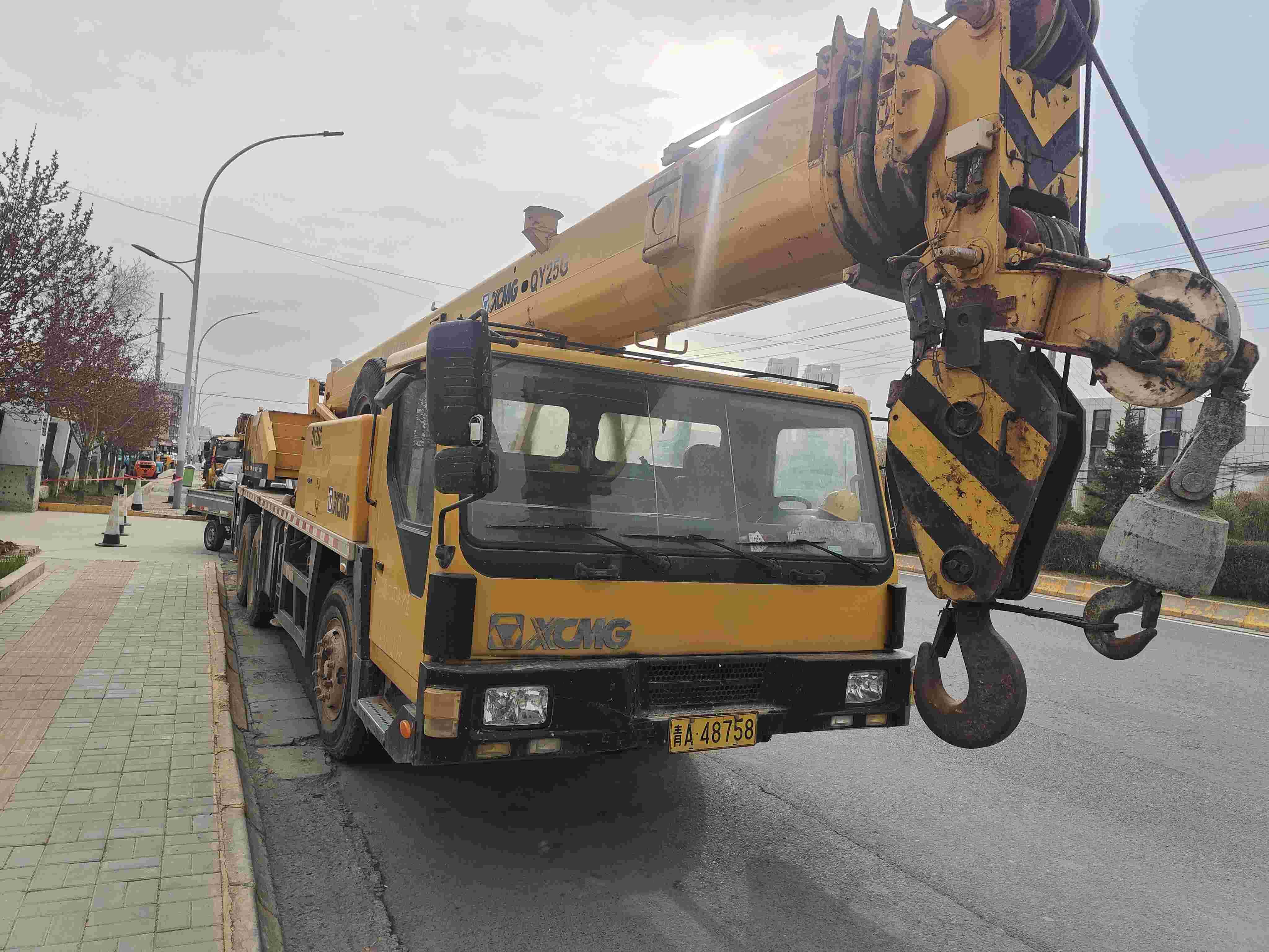 Buy XCMG Used Excavator / 2