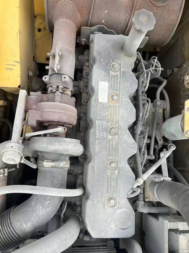 Buy Komatsu PC200-8N1 Used Excavator / 3