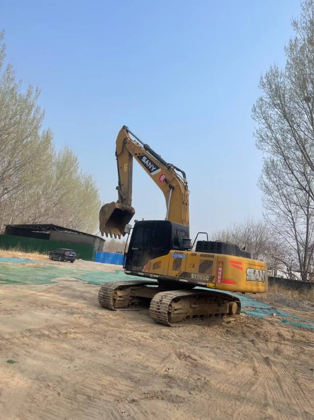 Buy Sany 205C-8 Used Excavator / 7