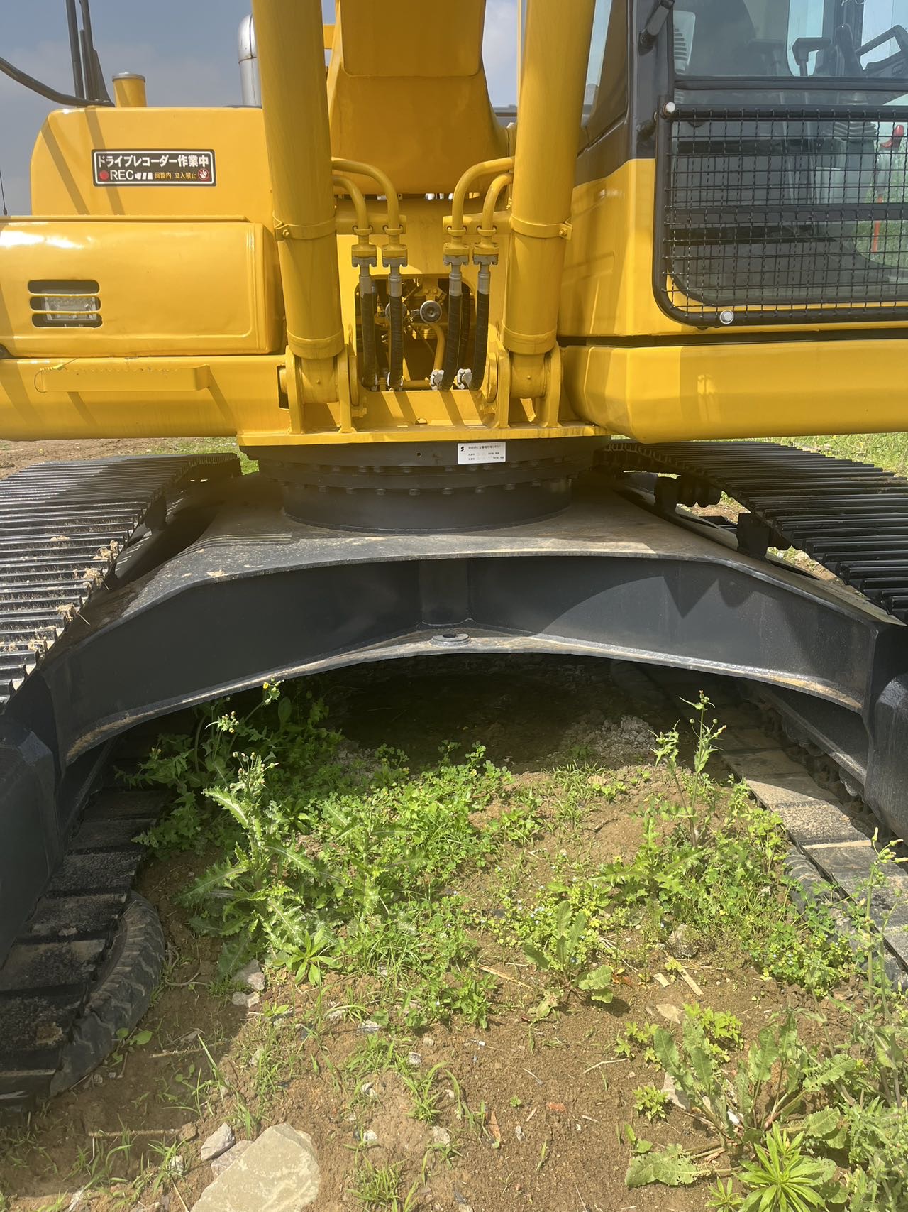 Buy Komatsu PC220-7 Used Excavator / 3