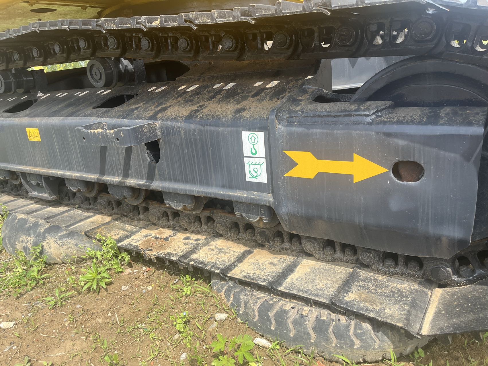 Buy Komatsu PC220-7 Used Excavator / 6