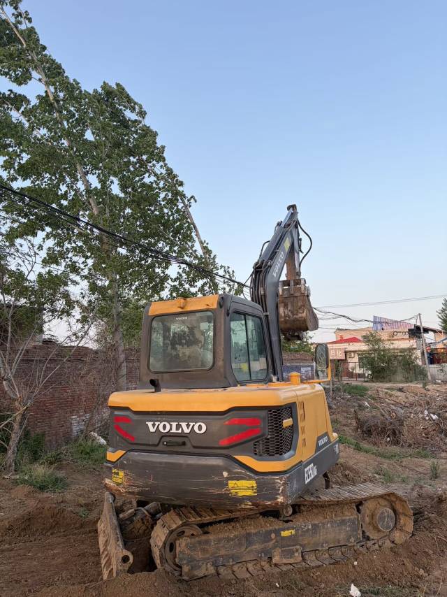 Buy Volvo 55C Used Excavator / 7