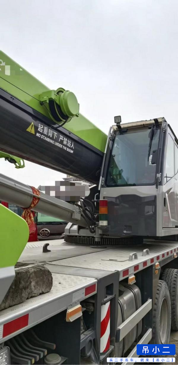 Buy Zoomlion 252E Used Crane / 2