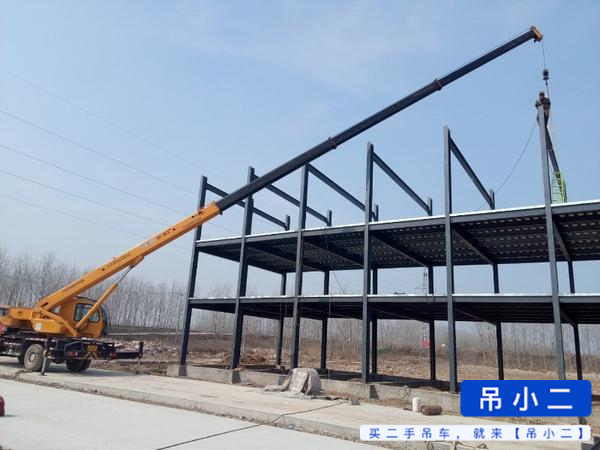 Buy XCMG 12B5 Used Crane / 2