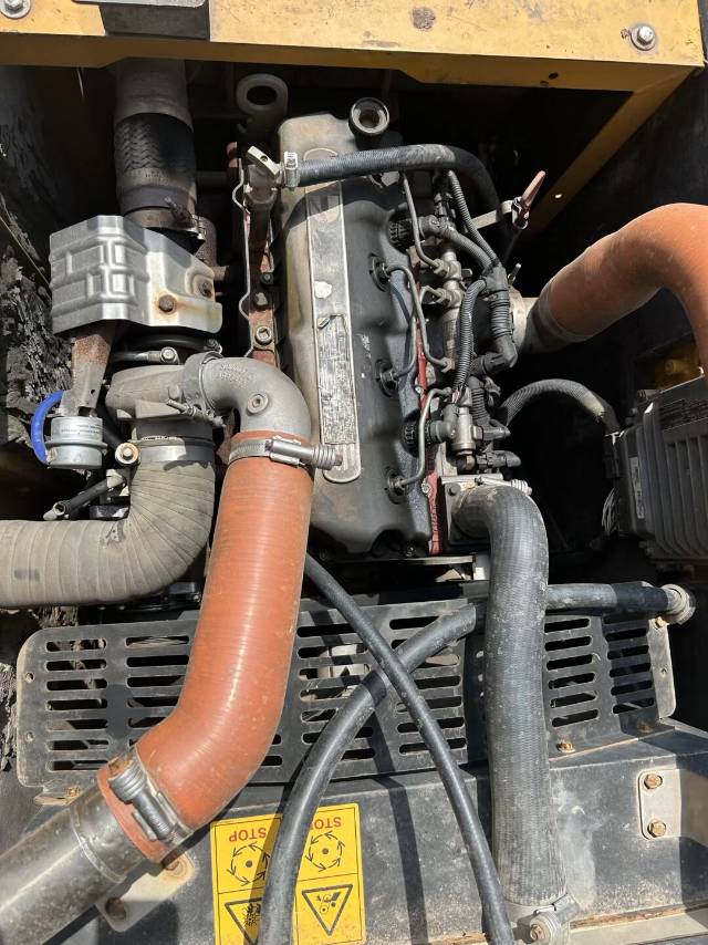 Buy XCMG XE135D Used Excavator / 8