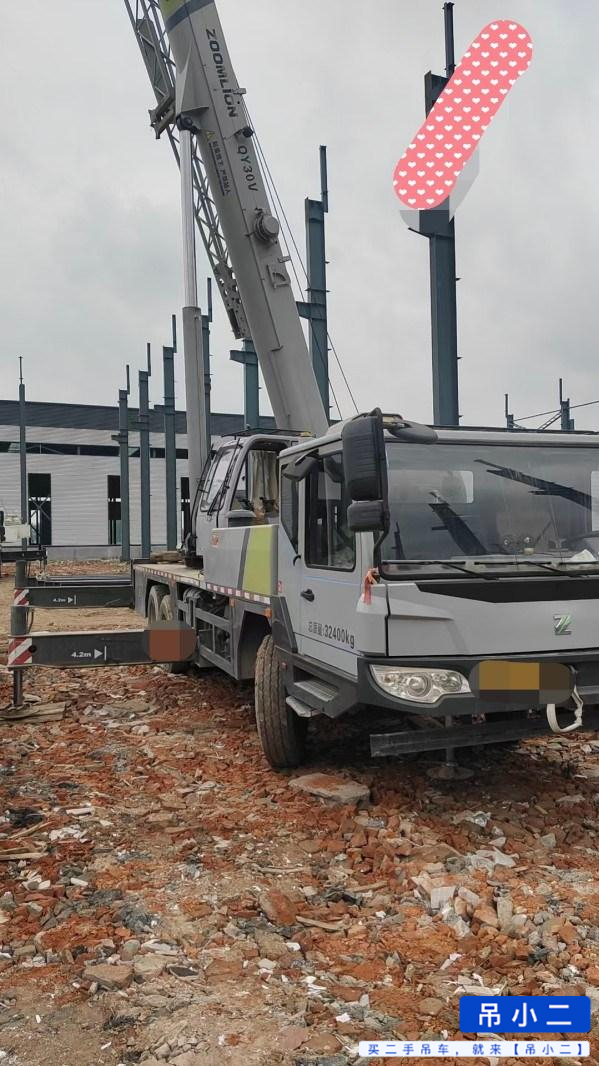 Buy Zoomlion QY25V531 Used Crane