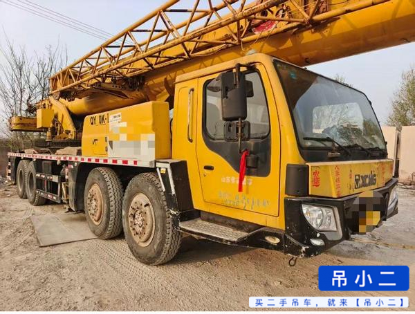 Buy XCMG 70K Used Crane / 3