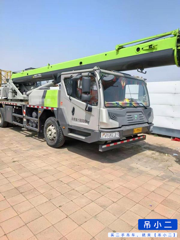 Buy Zoomlion ZTC121V461 Used Crane / 2