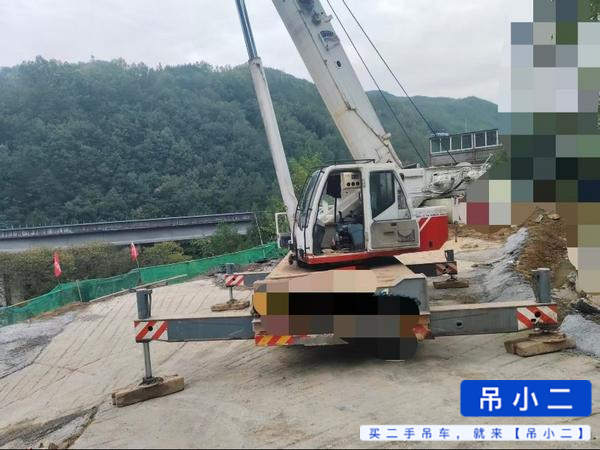 Buy Zoomlion QY25V531 Used Crane / 2