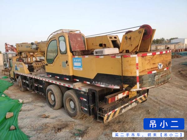 Buy XCMG QY20G Used Crane / 4