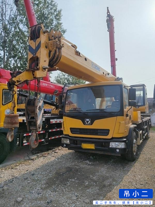 Buy XCMG XCT12L4-1 Used Crane / 2