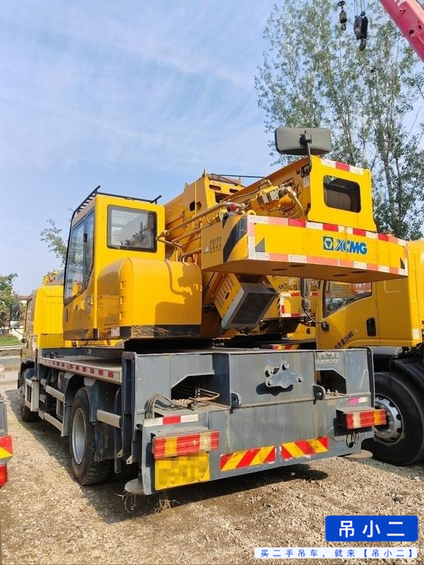 Buy XCMG XCT12L4-1 Used Crane / 3