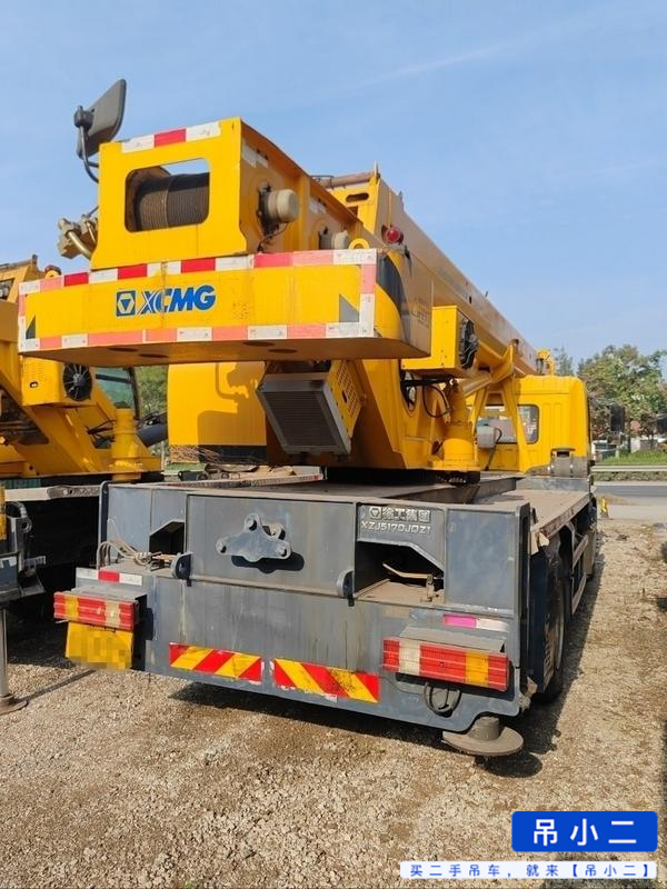 Buy XCMG XCT12L4-1 Used Crane / 4