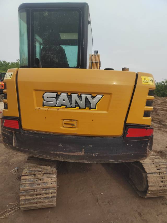 Buy Sany SY60C Used Excavator / 2