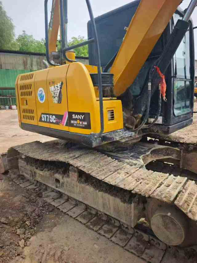 Buy Sany SY75C Pro Used Excavator / 3