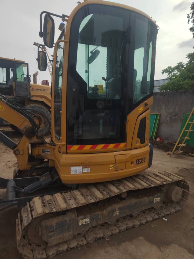 Buy XCMG XE35U Used Excavator / 9