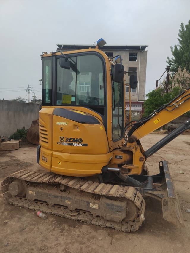 Buy XCMG XE35U Used Excavator / 8