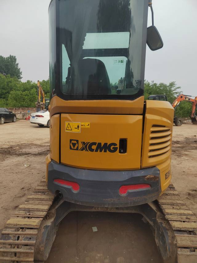 Buy XCMG XE35U Used Excavator / 2