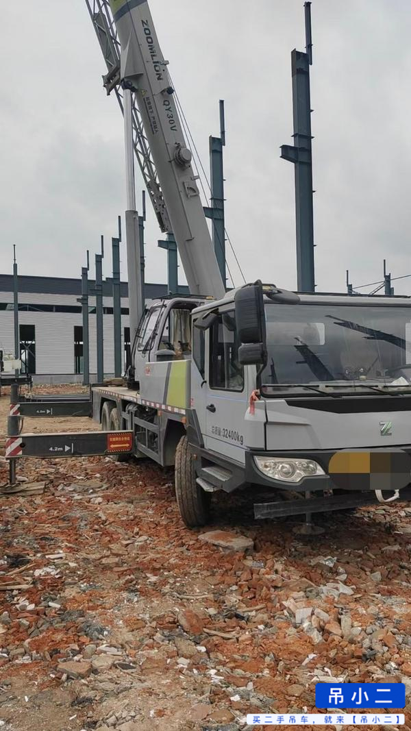 Buy Zoomlion QY25V531 Used Crane