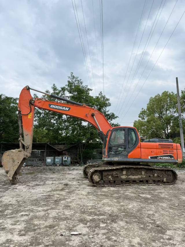 Buy Doosan 60-7 Used Excavator / 2