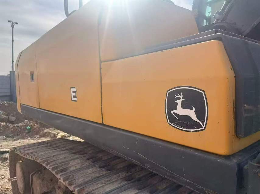 Buy JohnDeere 210cW Used Excavator / 3