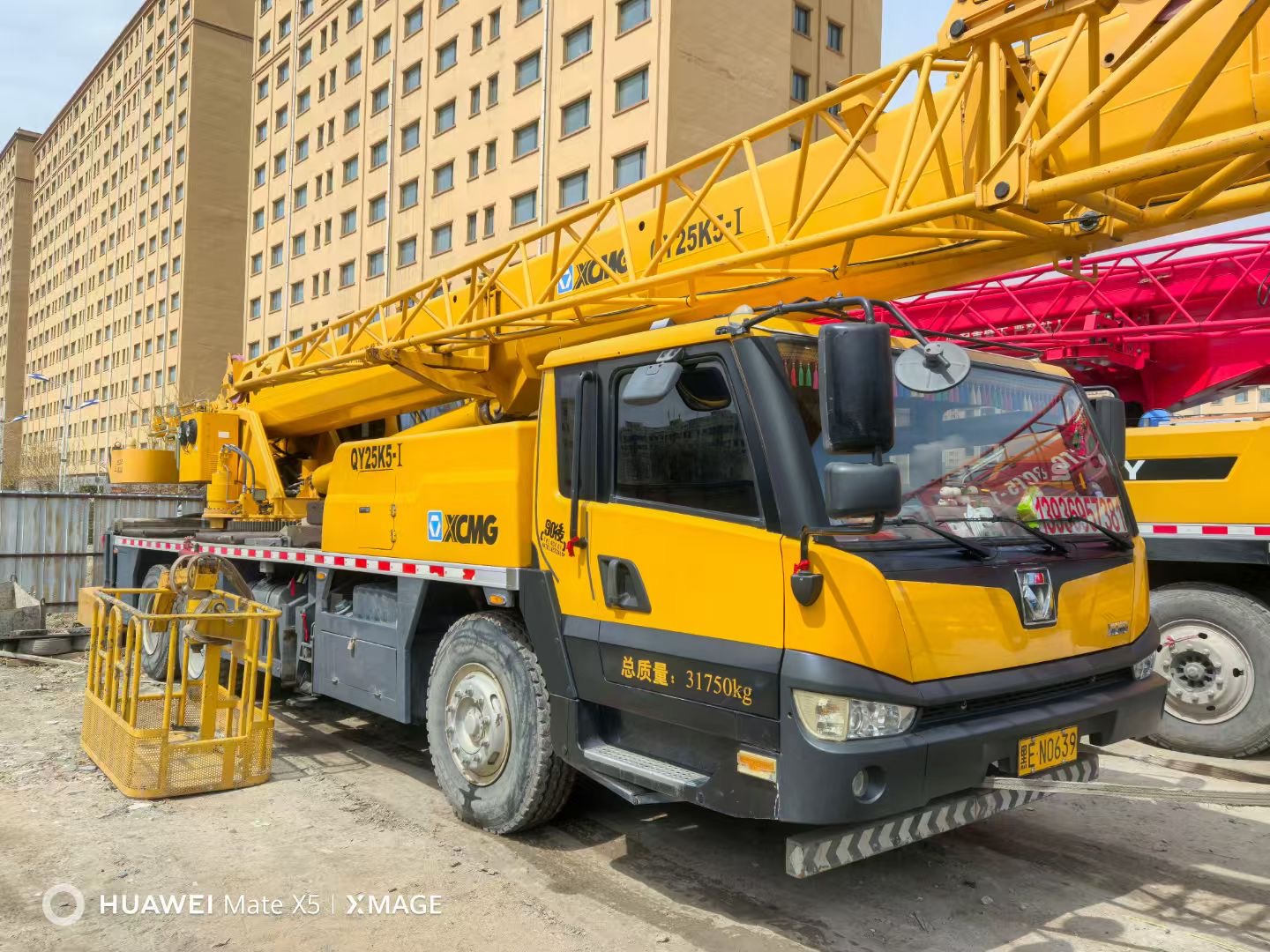 Buy XCMG QY25K5-1 Used Crane / 4