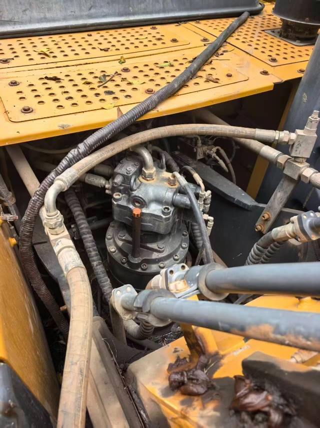 Buy XCMG XE215DA Used Excavator / 6