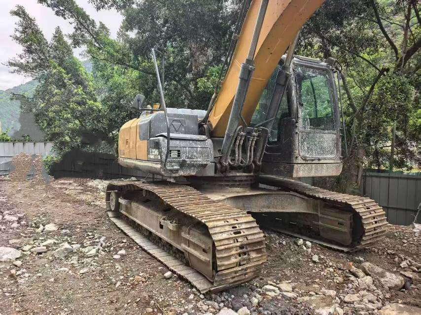 Buy XCMG XE215DA Used Excavator / 2