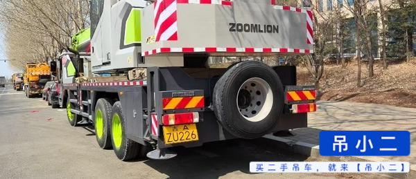 Buy Zoomlion ZTC251VE562 Used Crane / 4