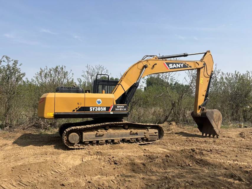 Buy Sany SY245H-S Used Excavator / 9