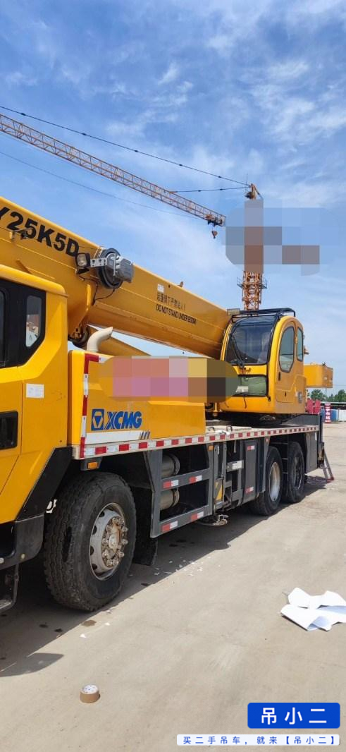 Buy XCMG 25KD Used Crane