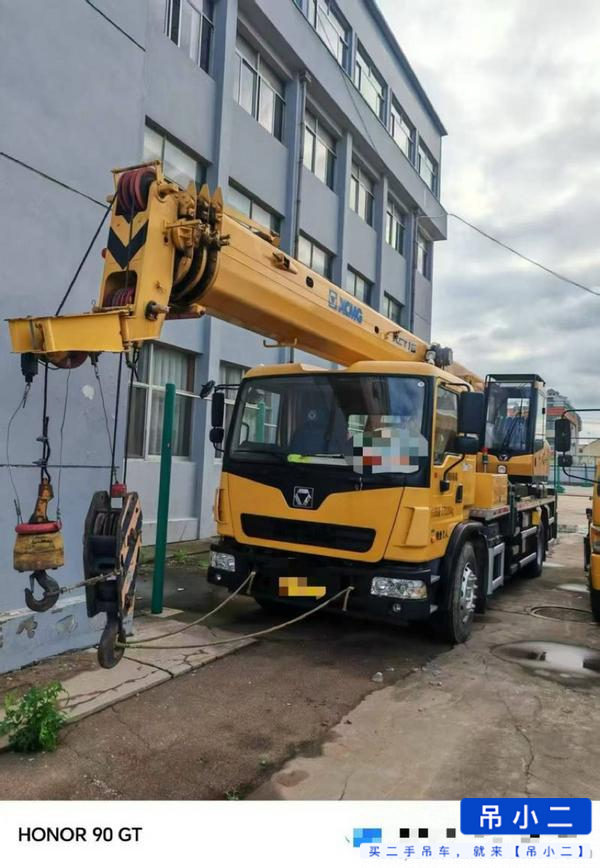 Buy XCMG XCT12L4-1 Used Crane / 3