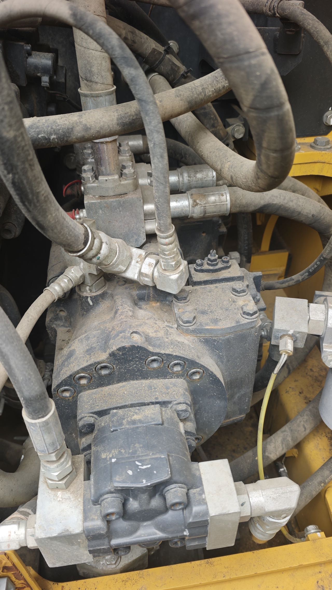 Buy Komatsu PC1250-11R Used Excavator / 7