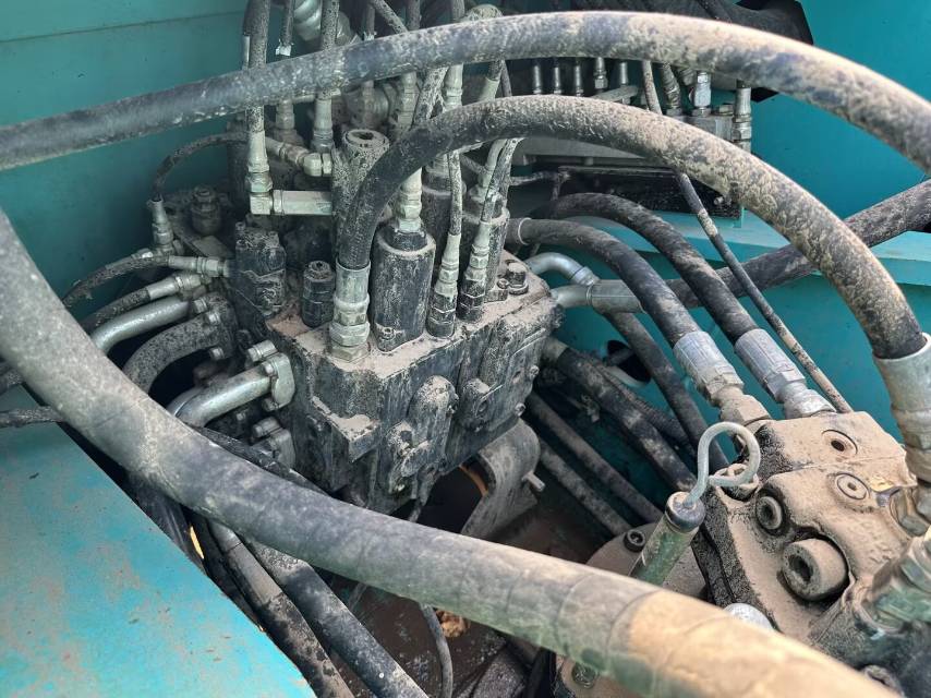 Buy Kobelco 30 Used Excavator / 8