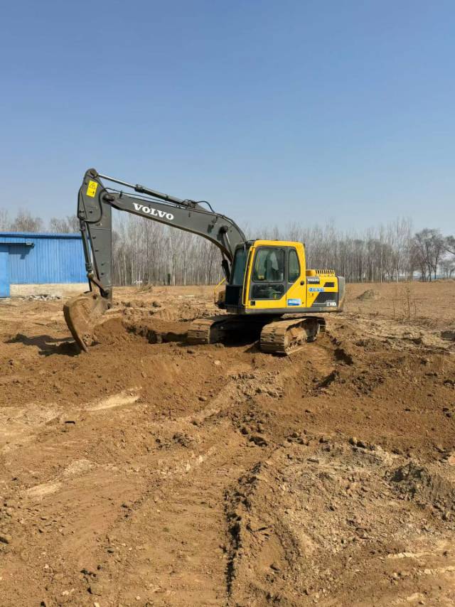 Buy Volvo 140BLC Used Excavator / 9