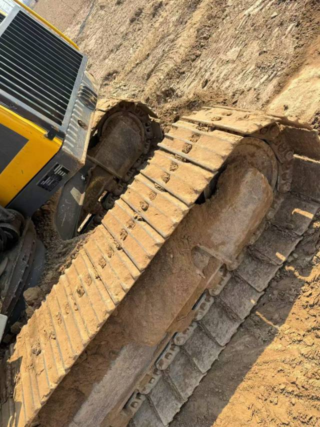 Buy Volvo 140BLC Used Excavator / 5