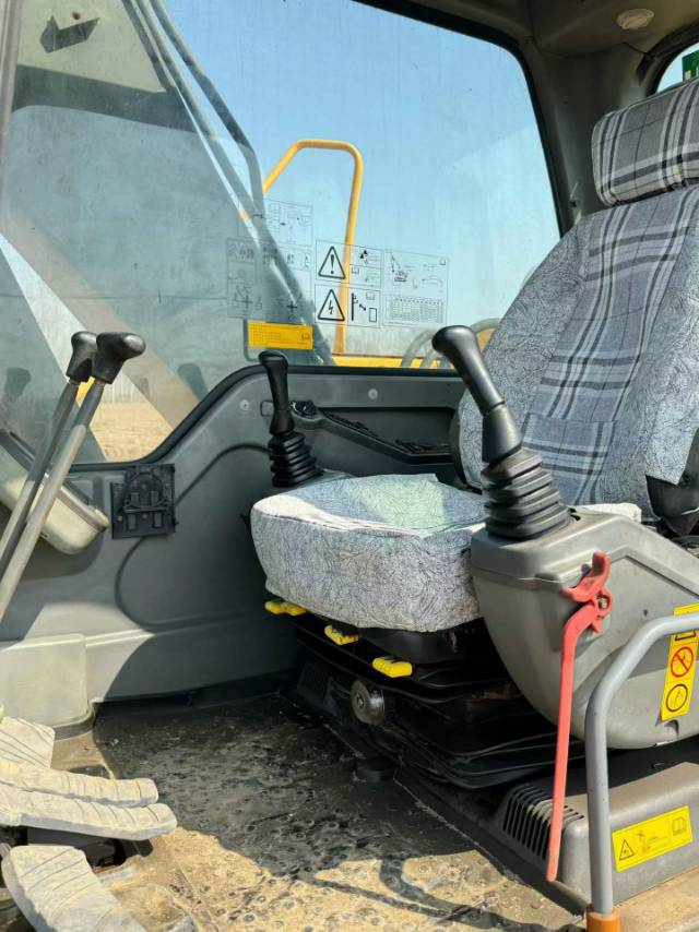 Buy Volvo 140BLC Used Excavator / 6