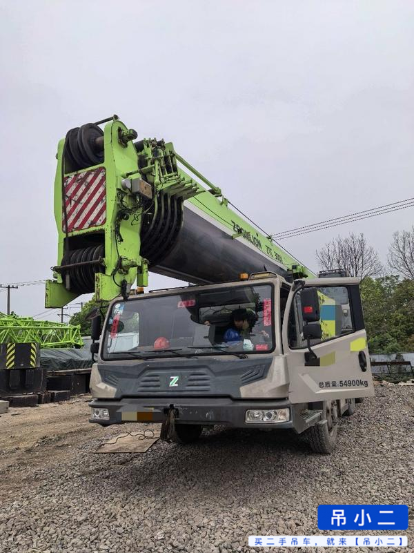 Buy Zoomlion 130V6 Used Crane / 7