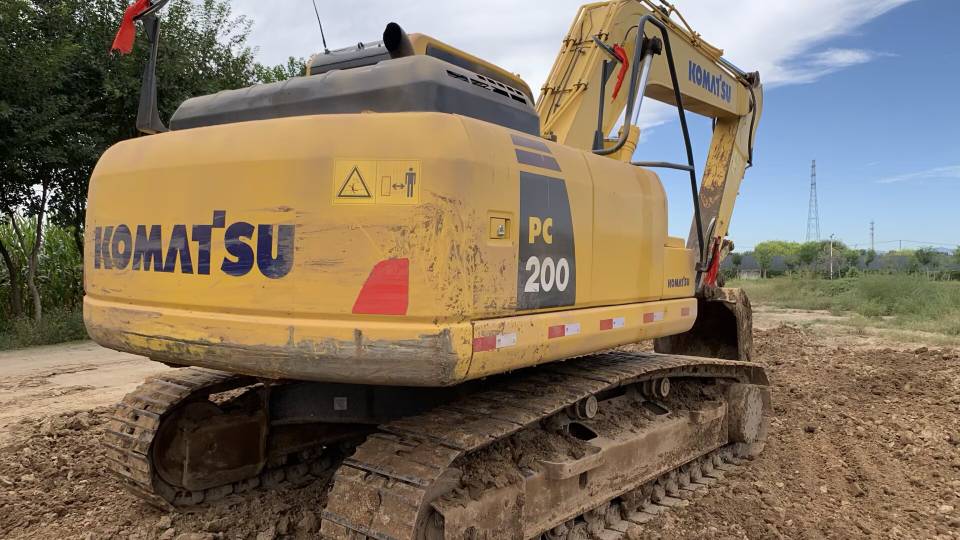 Buy Komatsu PC160-7 Used Excavator / 5
