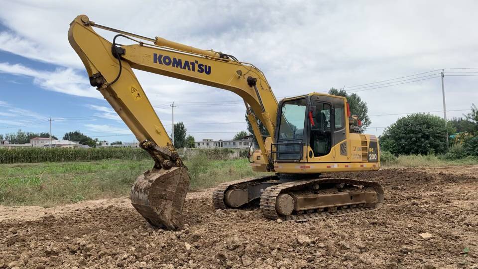 Buy Komatsu PC160-7 Used Excavator / 8