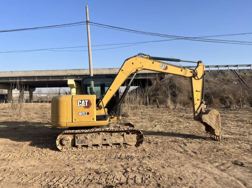 Buy Caterpillar 307E Used Excavator / 3